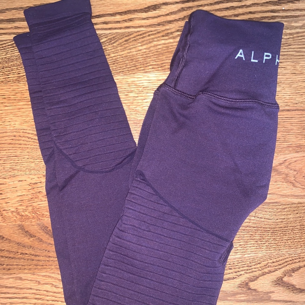Alphalete leggings